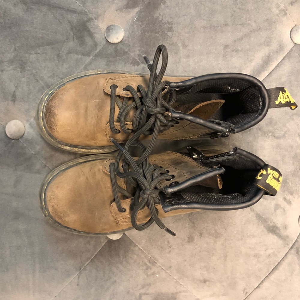 Children’s dr martens